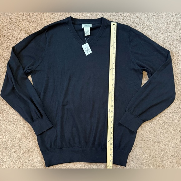 LL Bean Mens Cotton Cashmere Sweater Knit V-Neck Black Size M NWT - Picture 4 of 5